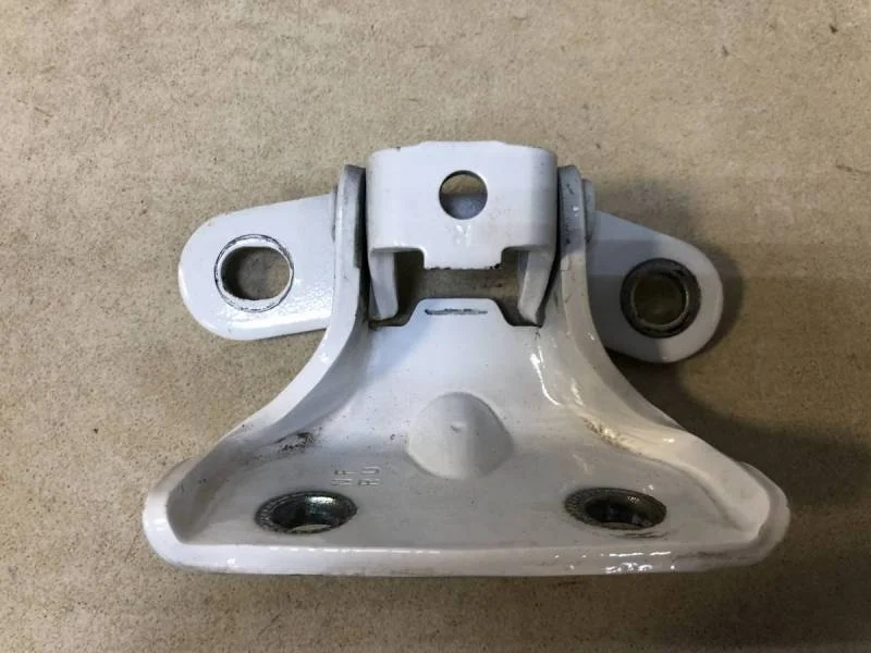 Петля двери задней правой верхняя Hyundai i30 (GD) 2012>