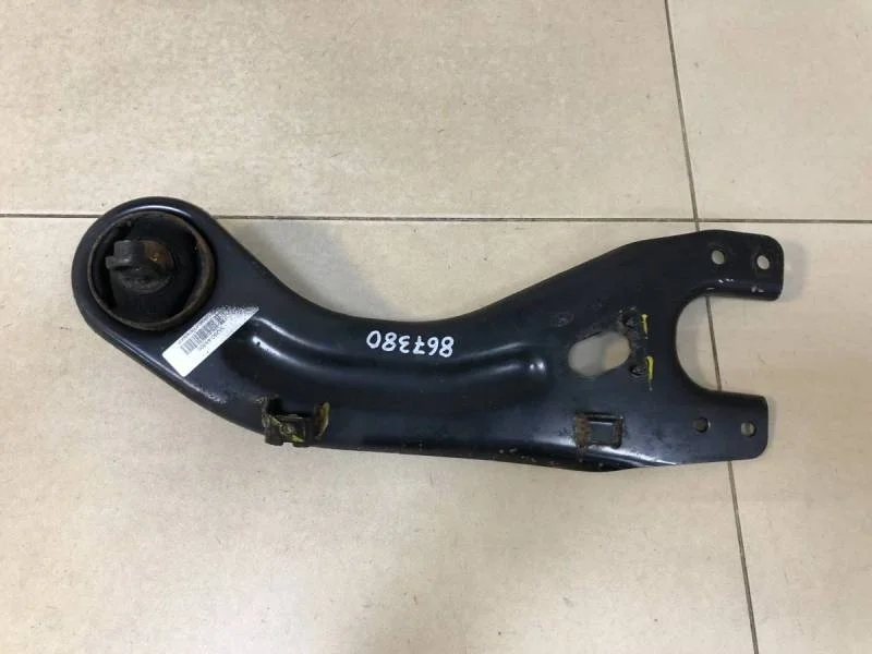 Рычаг задний продольный правый Hyundai i30 (GD) 2012>