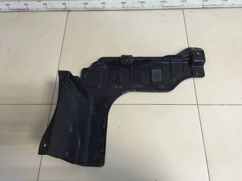 Пыльник двигателя боковой левый Hyundai i30 (GD) 2012>