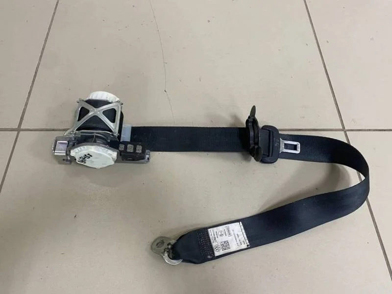 Ремень безопасности с пиропатроном Volkswagen Jetta (5K) 2011>