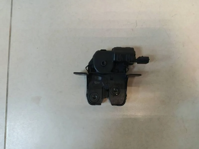 Замок багажника Renault Megane (3) 2009-2016