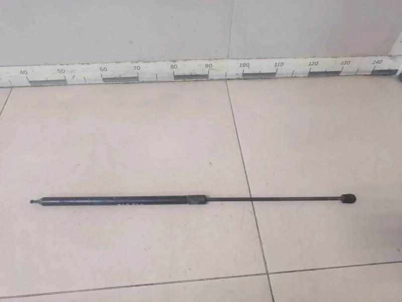 Амортизатор капота Renault Megane (3) 2009-2016