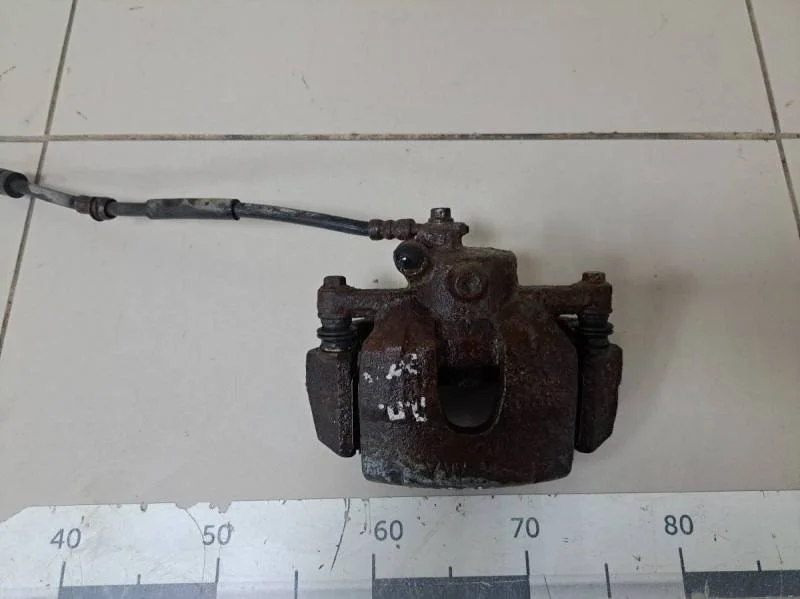 Суппорт передний правый Volkswagen Polo (Sed RUS) 2011>