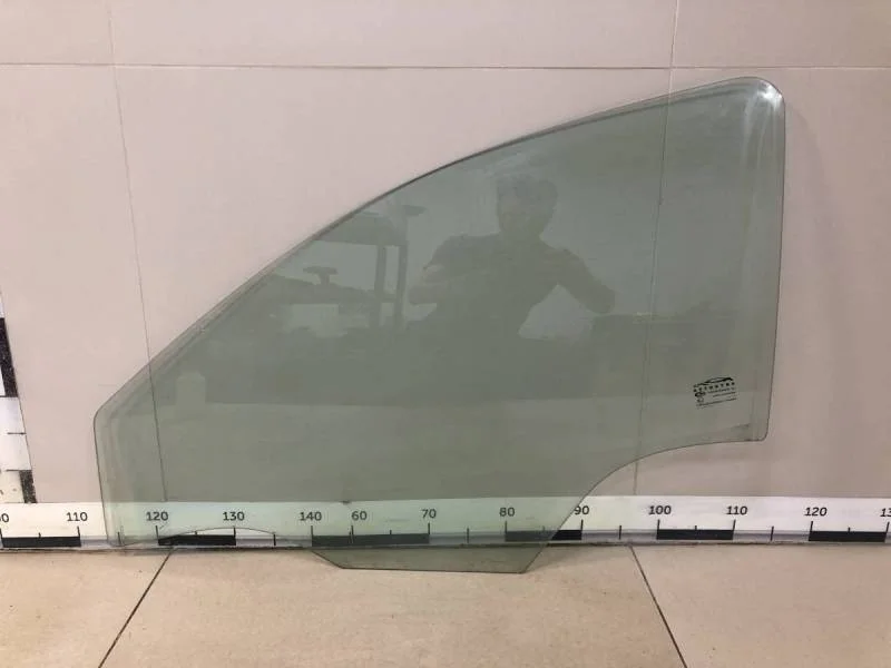 Стекло двери передней левой Ravon R4 2016>