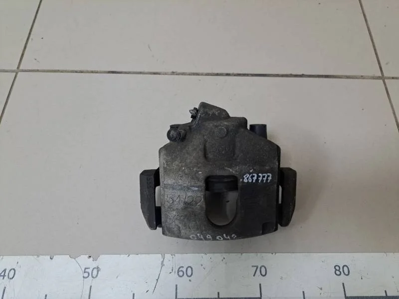 Суппорт передний правый Ford Fusion (JU) 2002-2012