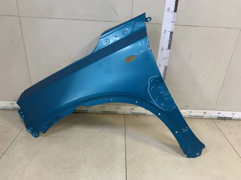 Крыло переднее левое Suzuki Vitara 2015>