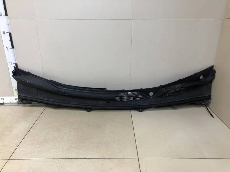 Решетка стеклооч. (планка под лобовое стекло, жабо) Ravon R4 2016>