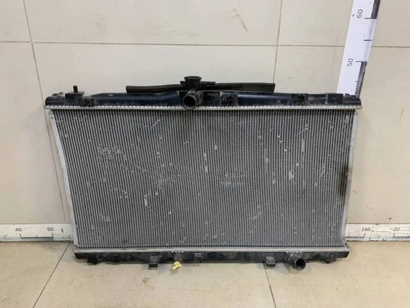 Радиатор охлаждения двигателя Lexus ES (SV60) 2012>
