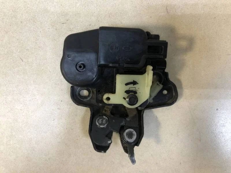 Замок багажника Nissan Almera Classic (B10) 2006-2013