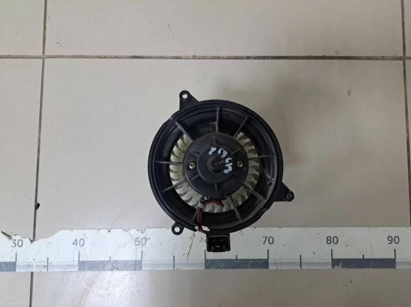 Моторчик отопителя Ford Fusion (JU) 2002-2012