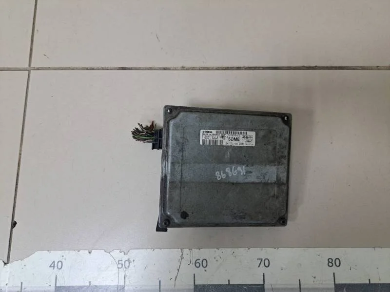 Блок управления двигателем Ford Fusion (JU) 2002-2012