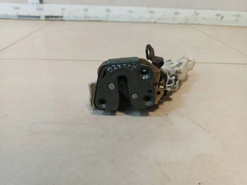 Замок двери задней правой Nissan Almera Classic (B10) 2006-2013