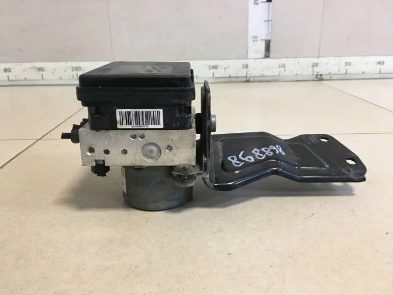 Блок ABS (насос) Kia Rio 4 (FB) 2017>