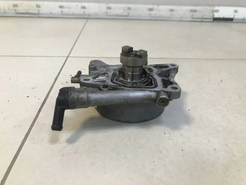 Насос вакуумный Kia Sportage 3 (SL) 2010-2015