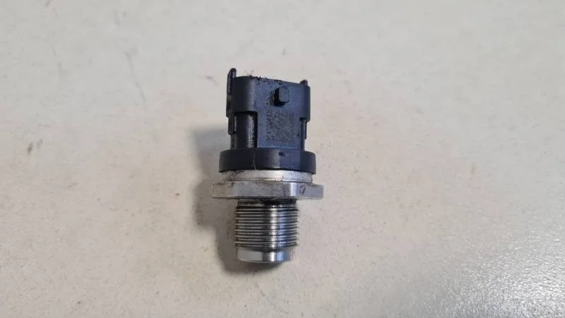 Датчик давления топлива Kia Sportage 3 (SL) 2010-2015