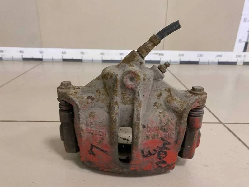 Суппорт передний левый Ford Mondeo 3 2000-2007