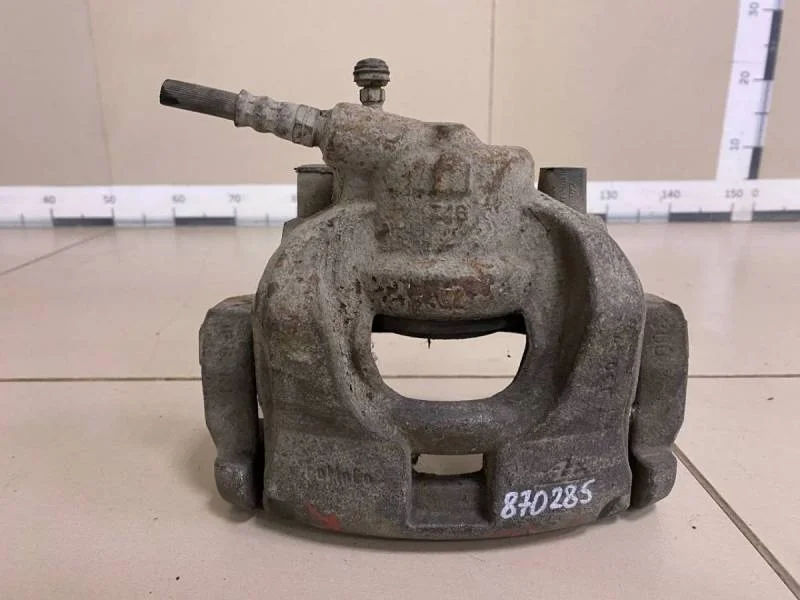 Суппорт передний правый Ford Mondeo 4 2007-2015