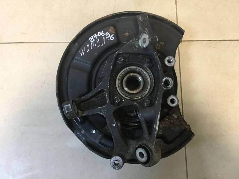 Кулак поворотный задний левый Mercedes-Benz E-Class (W211) 2002-2009