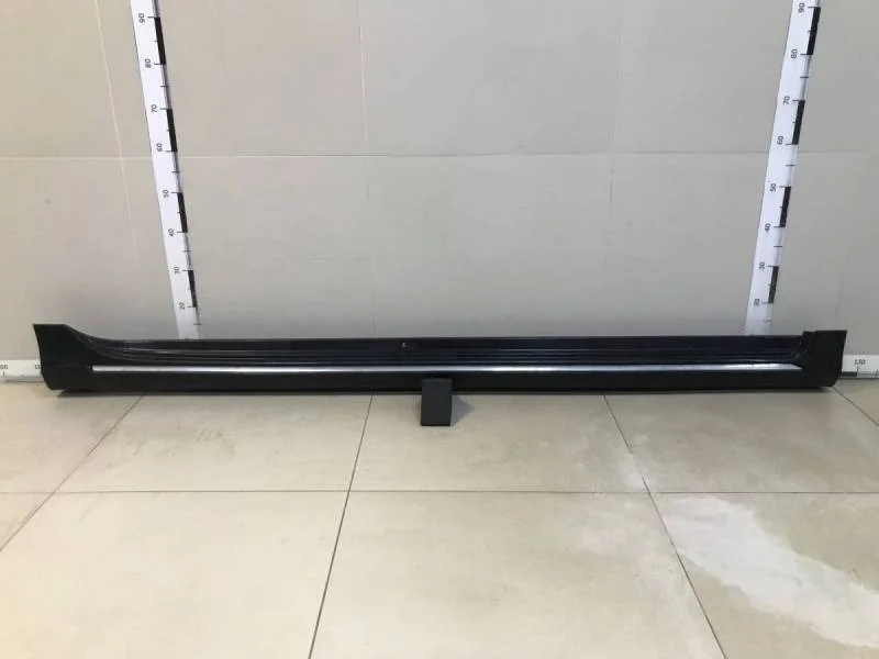 Накладка на порог (наружная) Toyota Camry (V50) 2011-2017