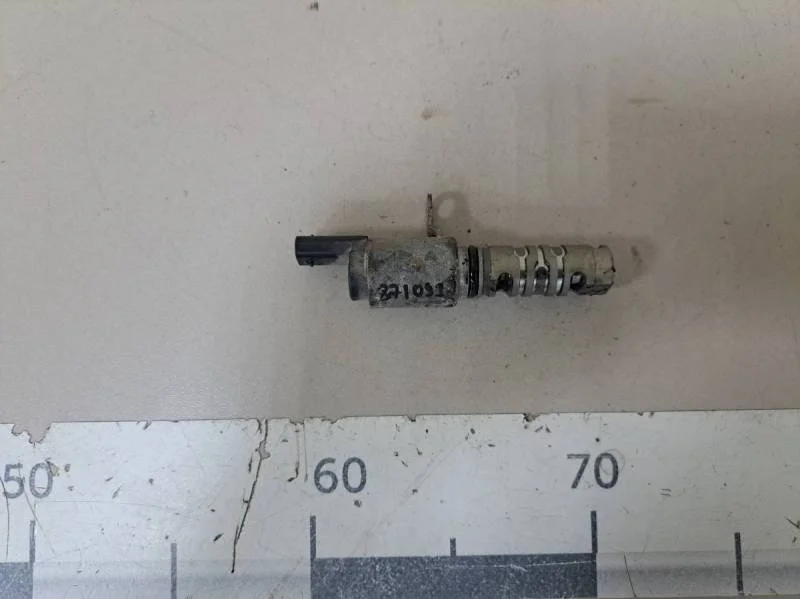 Клапан электромагн. изменения фаз ГРМ Skoda Octavia (A7) 2013>