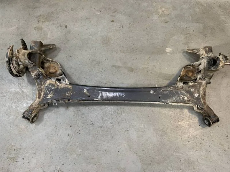 Балка задняя Renault Megane (2) 2002-2009