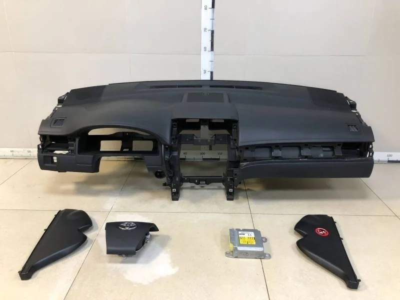 Подушка безопасности (комплект) Toyota Camry (V50) 2011-2017