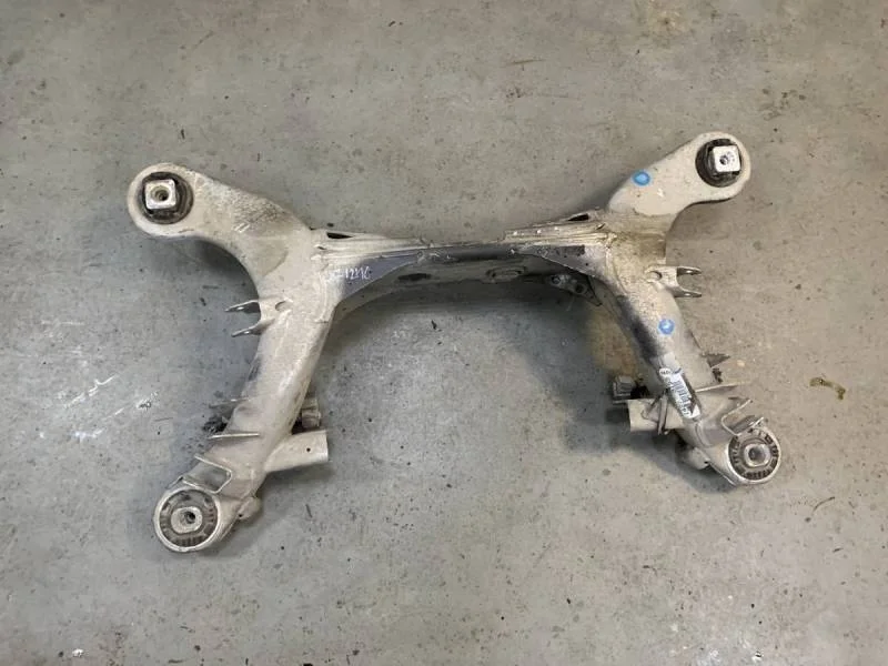 Балка задняя Mercedes-Benz E-Class (W211) 2002-2009