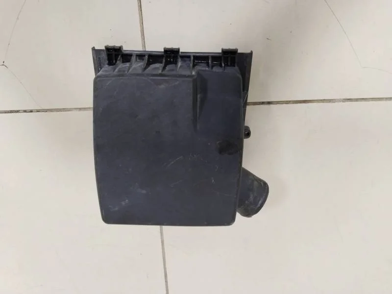 Корпус воздушного фильтра Opel Corsa (D) 2006-2015