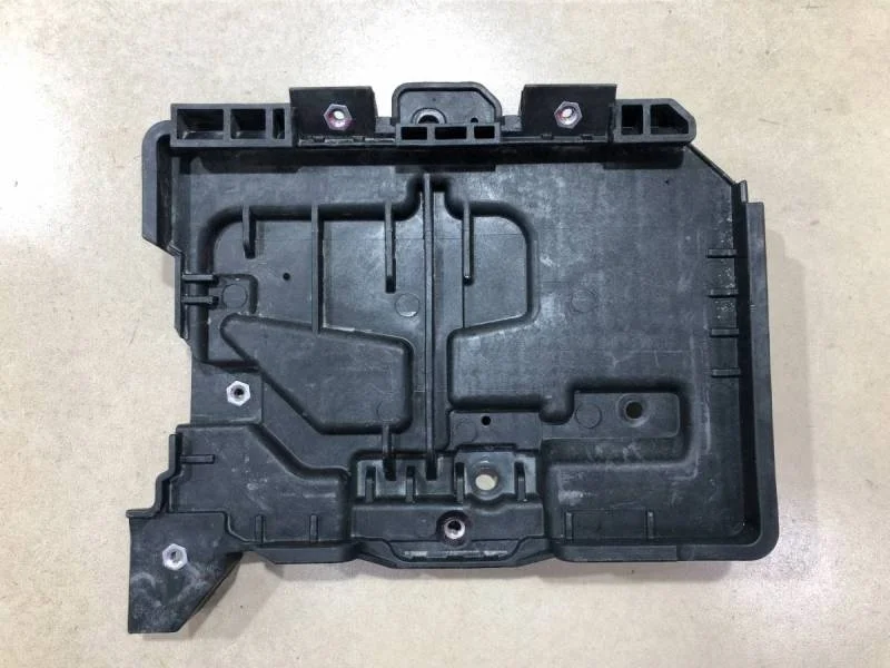 Крепление АКБ (корпус / подставка) Kia Rio 4 (FB) 2017>