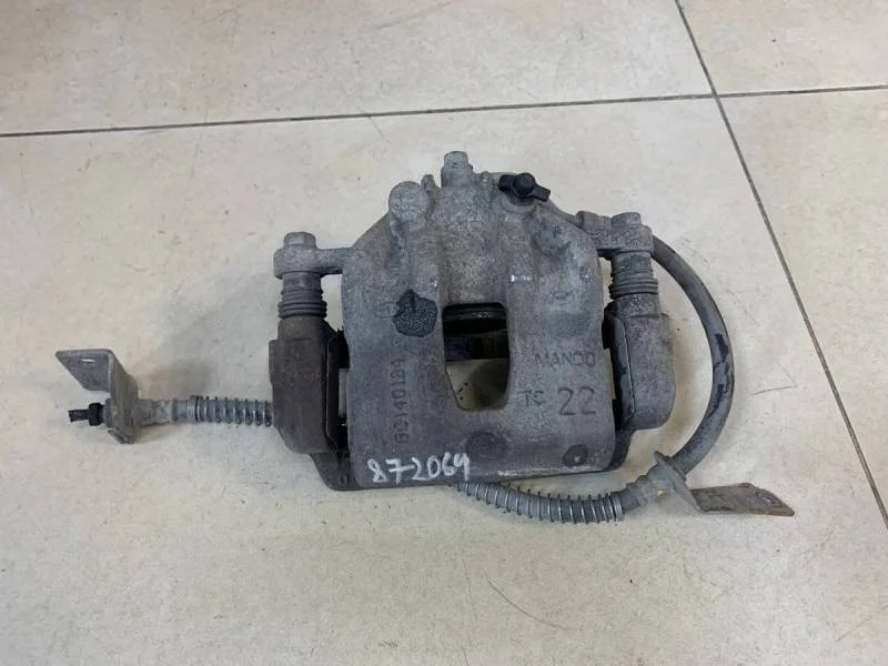 Суппорт передний левый Hyundai Solaris 2010-2017