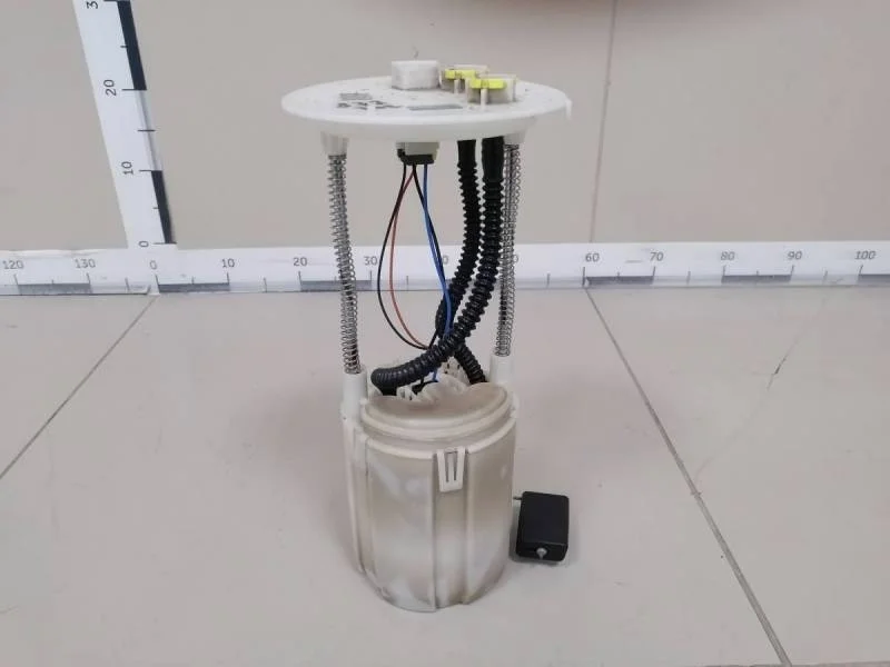 Насос топливный электрический Toyota Land Cruiser Prado (J120) 2002-2009