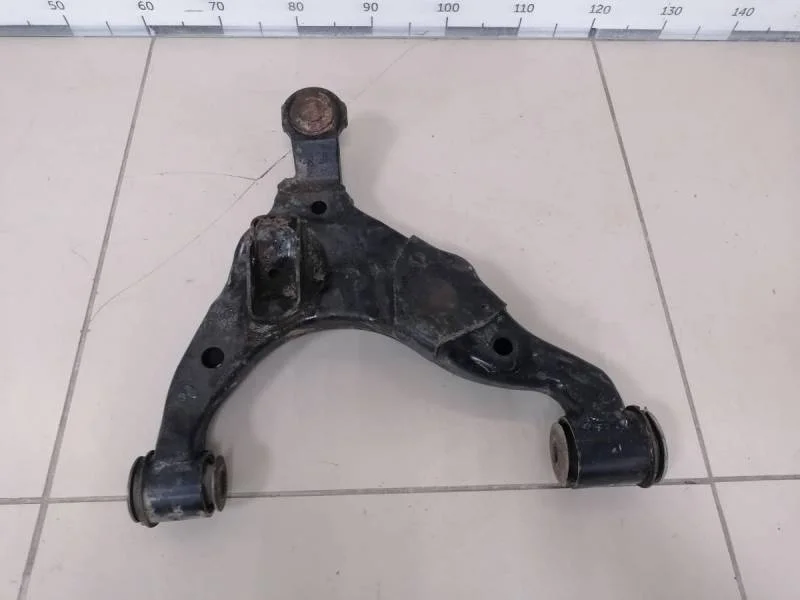 Рычаг передний нижний правый Toyota Land Cruiser Prado (J120) 2002-2009