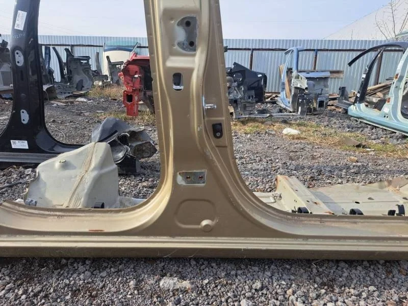 Порог со стойкой правый Kia Rio 2 (JB) 2005-2011