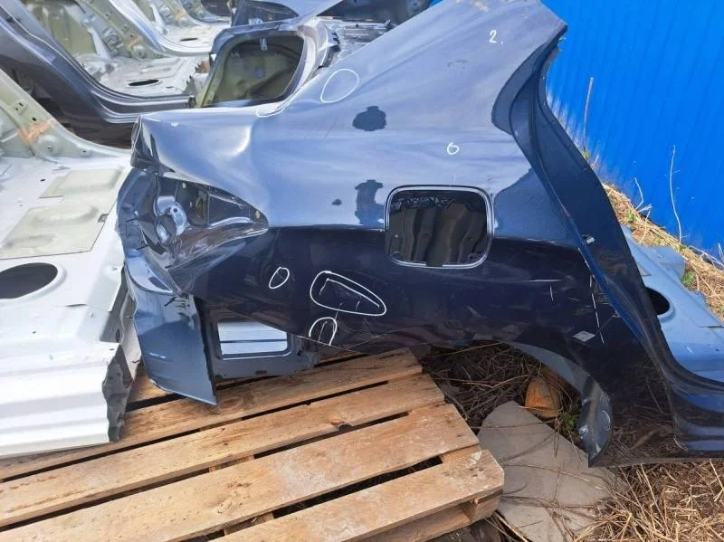 Крыло заднее правое Citroen C4 2011>