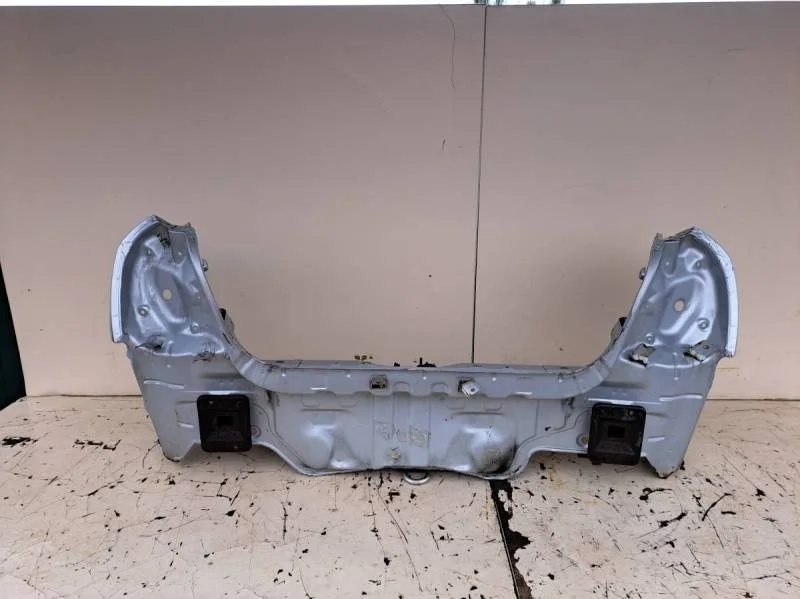 Панель задняя Hyundai Elantra (XD) 2000-2005