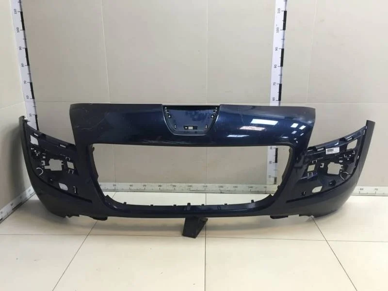 Бампер передний Peugeot 3008 2010-2016