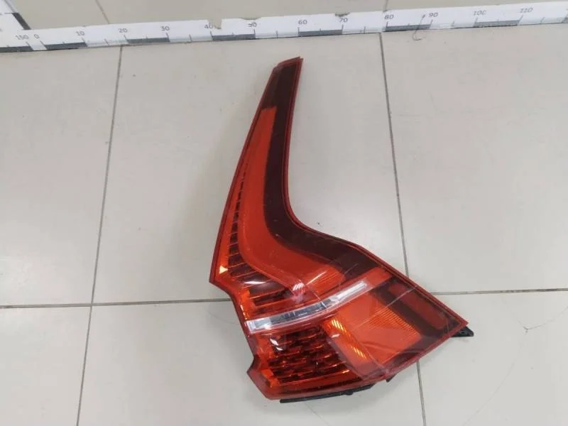 Фонарь задний наружный правый Volvo XC60 2017>