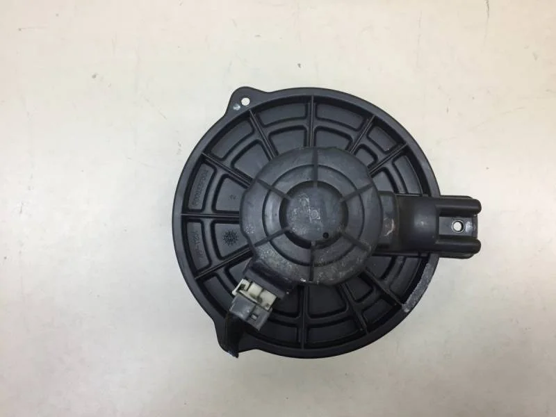 Моторчик отопителя Kia Rio 2 (JB) 2005-2011