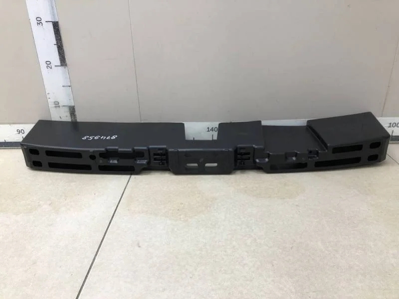 Наполнитель переднего бампера Renault Kaptur 2016>