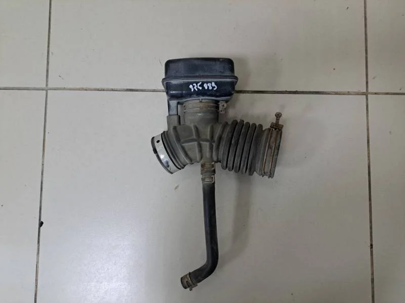 Патрубок воздушного фильтра Nissan Almera Classic (B10) 2006-2013