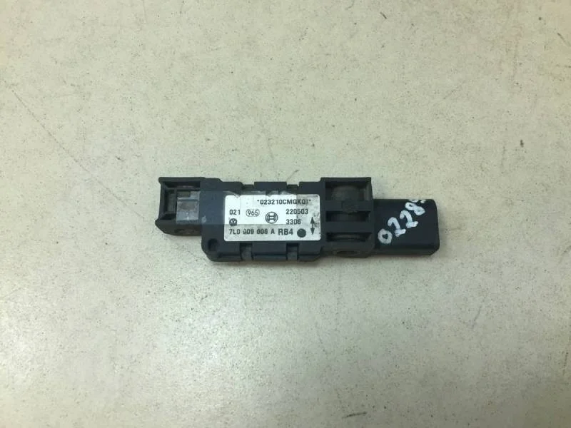 Датчик AIR BAG Volkswagen Touareg (7L) 2002-2010