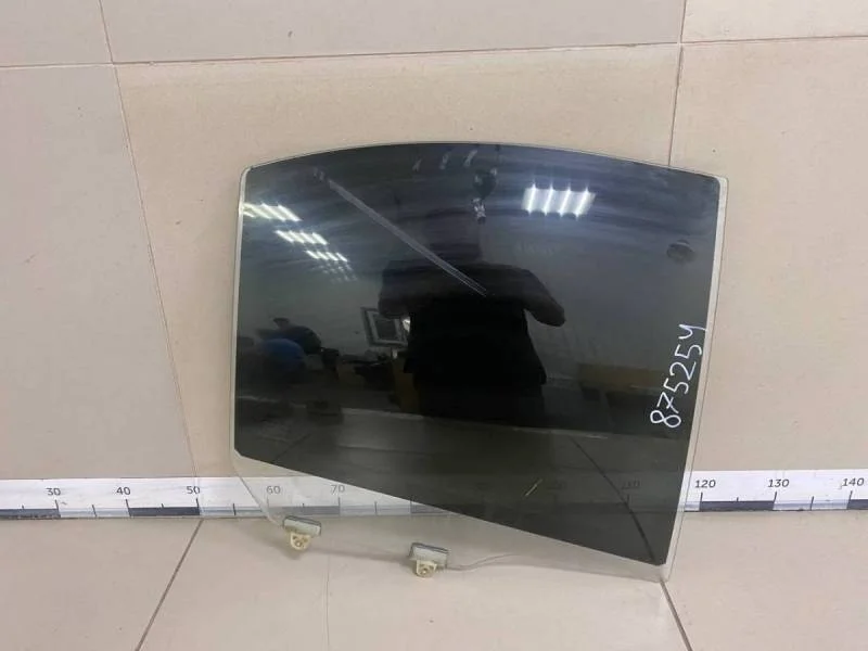 Стекло двери задней правой Nissan Almera Classic (B10) 2006-2013