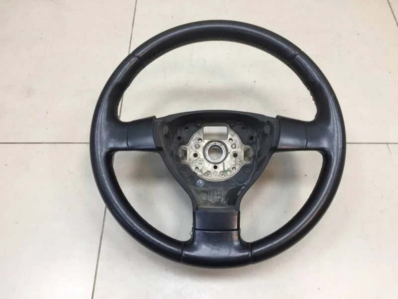 Рулевое колесо для AIR BAG (без AIR BAG) Volkswagen Passat B6 2005-2010