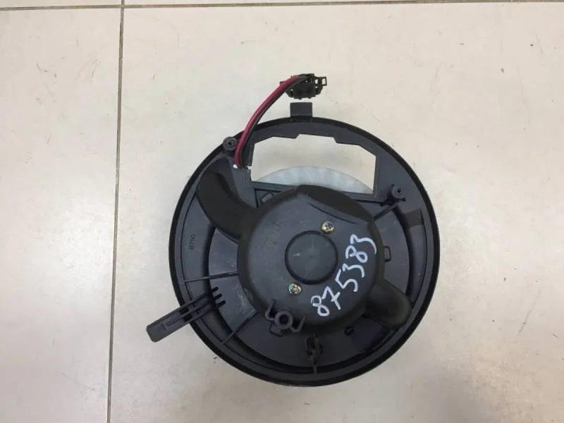 Моторчик отопителя Volkswagen Golf 5 (1K) 2003-2009