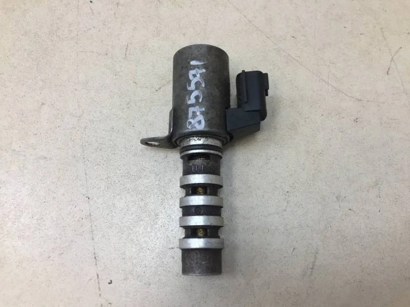 Клапан электромагн. изменения фаз ГРМ Nissan Almera (N16) 2000-2006