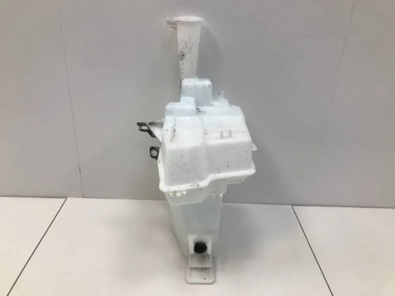 Бачок омывателя лобового стекла Kia Rio 4 (FB) 2017>