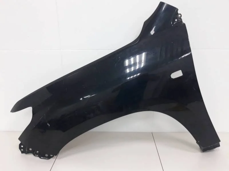 Крыло переднее левое Toyota Land Cruiser (J200) 2007-2015