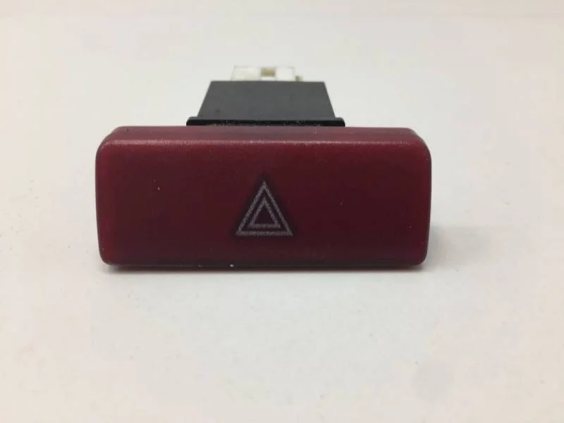 Кнопка аварийной сигнализации Mitsubishi Lancer 9  (CS/Classic) 2000-2011