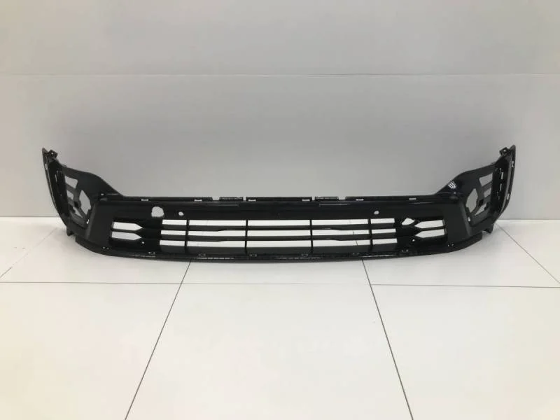 Решетка в бампер Kia Sorento 2020>