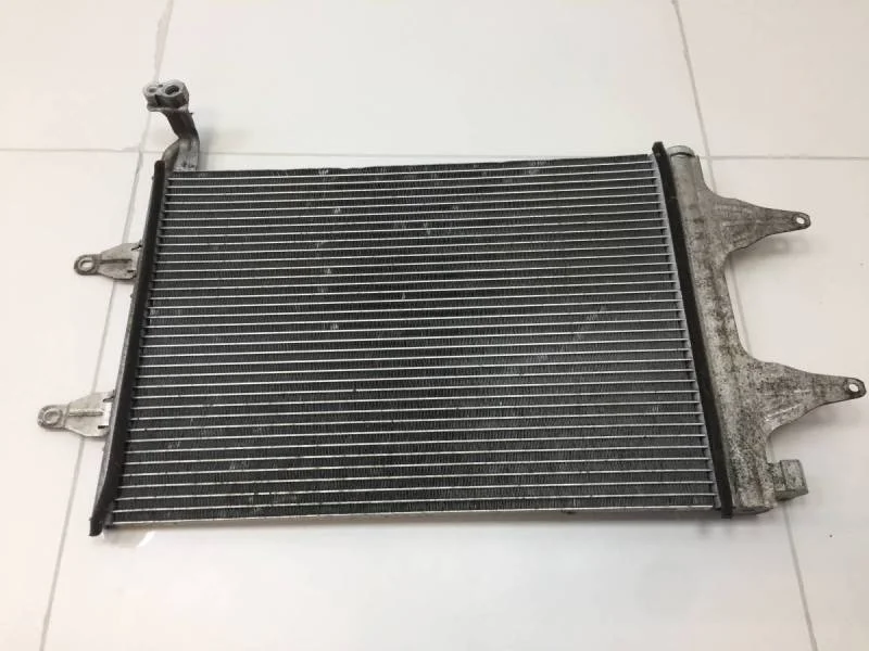 Радиатор кондиционера (конденсер) Skoda Fabia (5J) 2007-2014